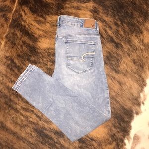 American Eagle skinny jeans